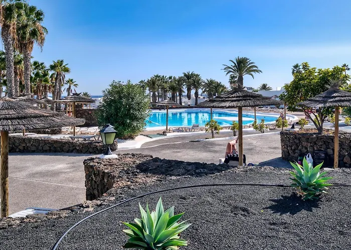 Дом отдыха Casa Roberta Sea View Коста-Тегисе