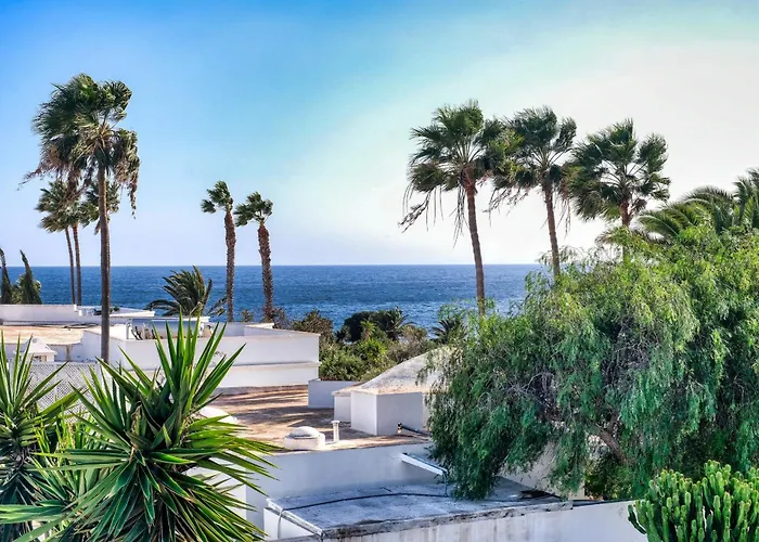 Dom wakacyjny Casa Roberta Sea View Costa Teguise